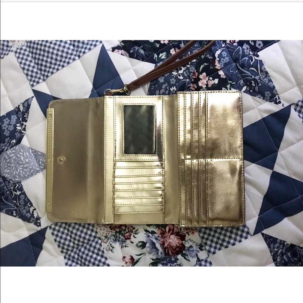 Steve Madden Wallet/Wristlet 🤑